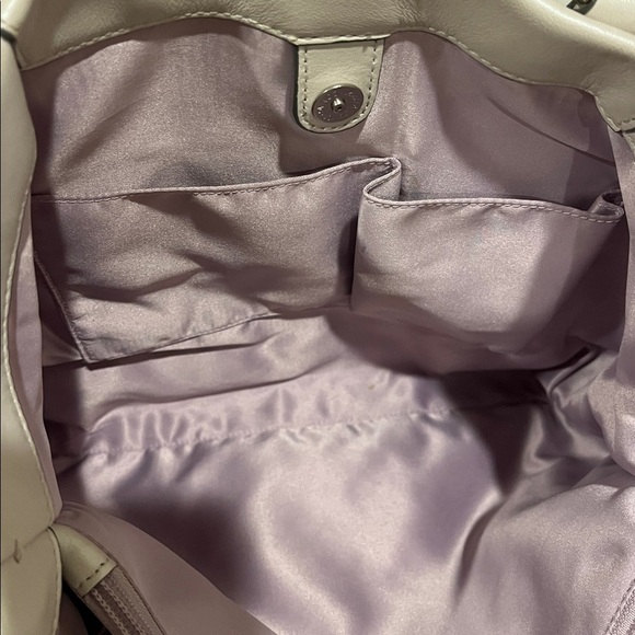 Coach Ashley Pearl White Tote - Picture 5 of 7